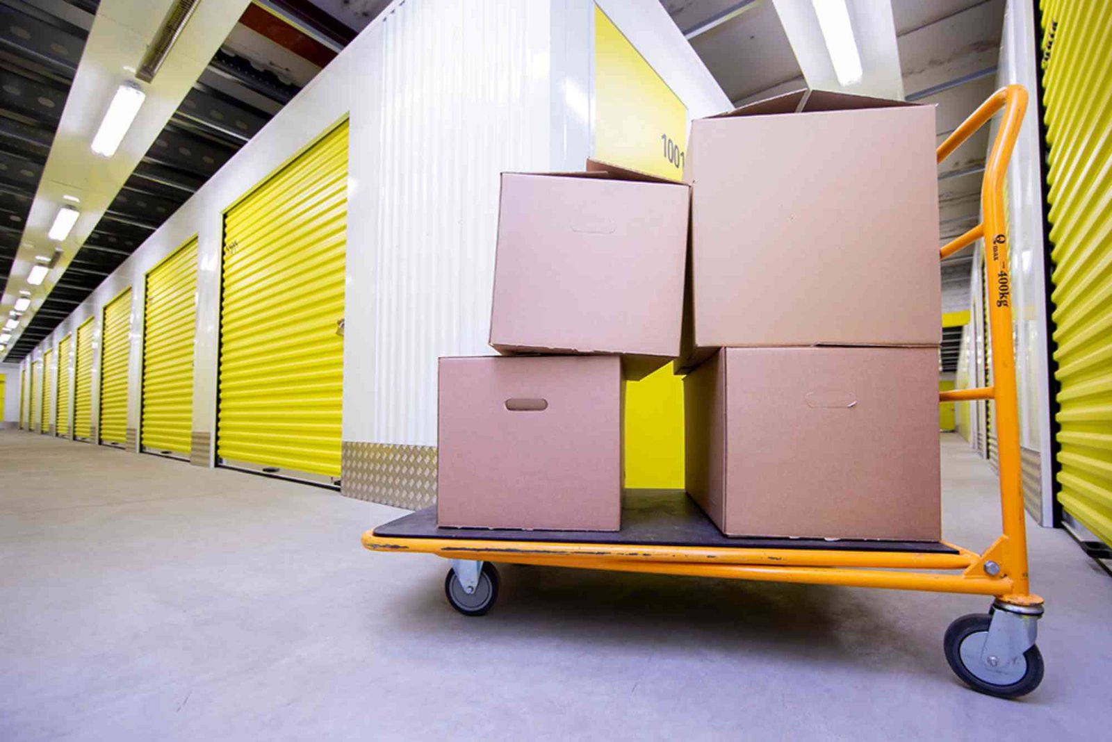 The Advantages of Box Storage in Dubai